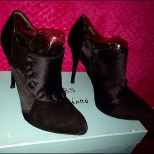 Ankle suede satin booties